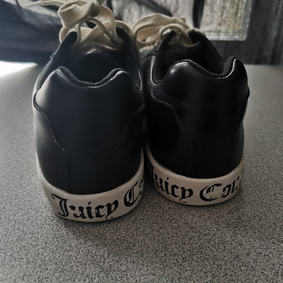 Juicy Couture Chatter Black Sneakers Size 10 - Picture 3 of 9